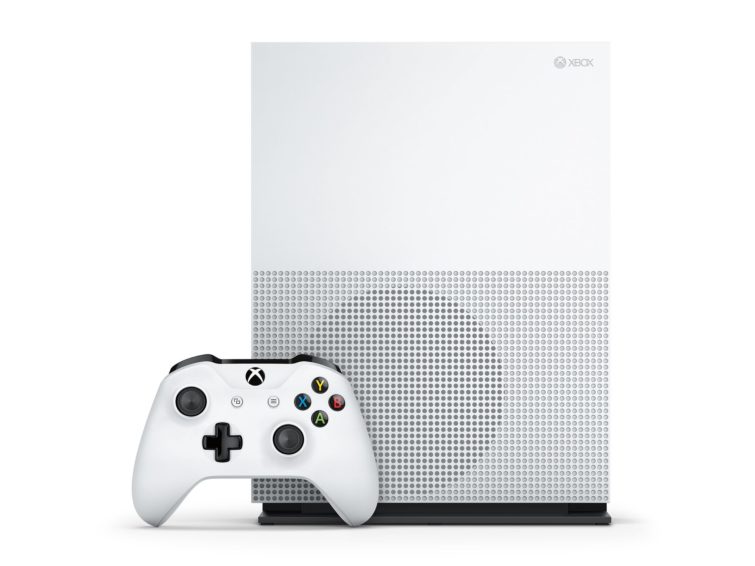 Image 3 : La Xbox One S débarquera finalement le 2 août en France