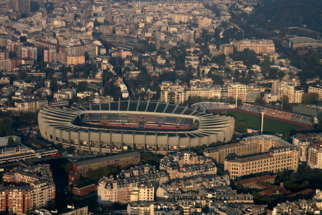 Image 5 : Survol de Paris en hélicoptère avec le GPS 3D de Mio