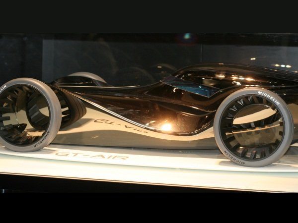 Image 12 : Improbables véhicules du futur