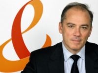 Image 1 : Free Mobile vs. Orange : Stéphane Richard monte au créneau