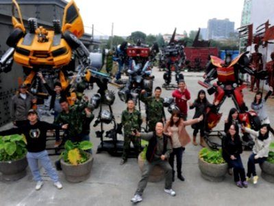 Image 1 : Un parc d'attractions Transformers en Chine