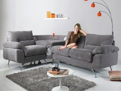 Image 1 : Sound Sofa, un canapé à haut-parleurs et dock iPhone