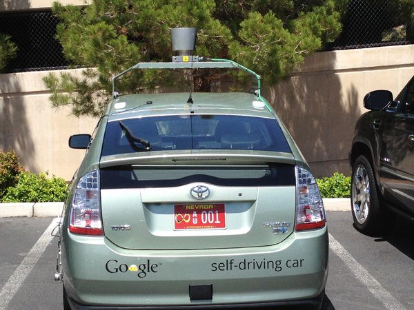 Image 1 : La Google Car sans conducteur autorisée sur les routes du Nevada