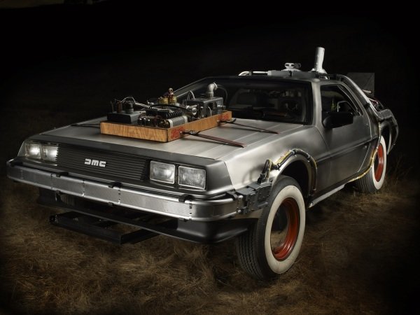 Image à la une de Batmobile, DeLorean... : 20 voitures qui crèvent l’écran
