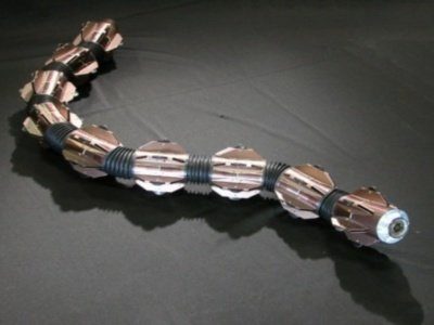 Image 2 : Le robot serpent, impressionnant et terrifiant