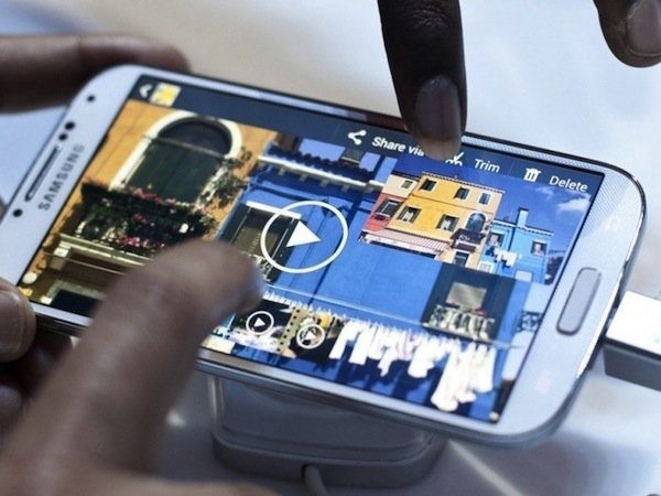 Comment Activer Le Gyroscope Sur Samsung Samsung Galaxy S4 : la révolution attendra