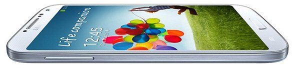 Image 1 : Le Samsung Galaxy S5, vous le préférez en plastique ou en métal ?
