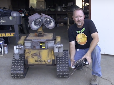 Image 1 : Un fan recrée le robot Wall-E en taille réelle