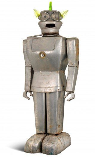 Image 3 : Offrez-vous un robot humanoïde des années 1950