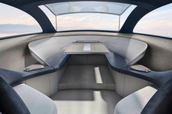 Image 2 : ARROW460 Granturismo, un concept de yacht de luxe signé Mercedes