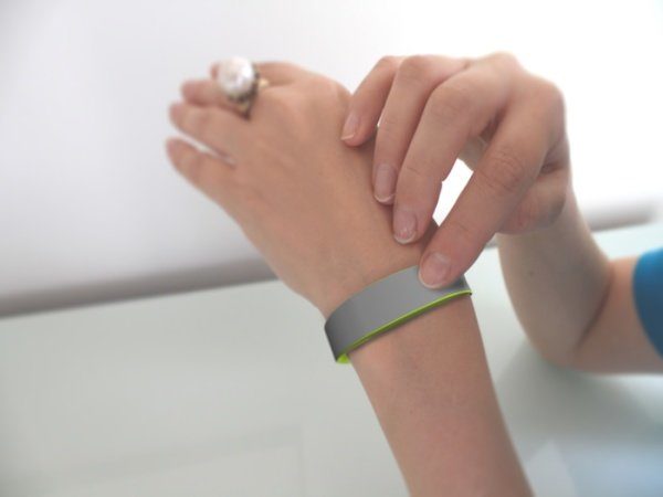 Image 1 : TapTap, le bracelet pour vibrer en couple