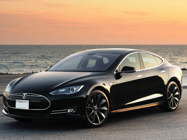 Image 1 : La Tesla Model S peut être hackée