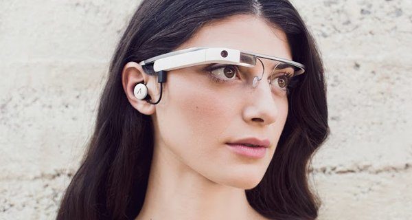 Image 1 : Google Glass : un clin d'oeil pour prendre des photos
