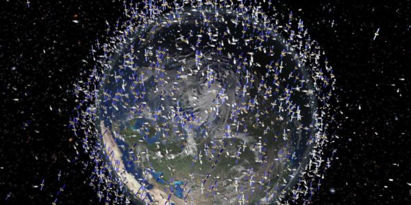 Image 2 : La NASA japonaise s’attaque à la pollution spatiale