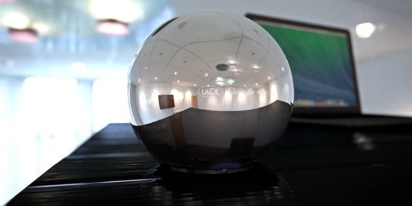 Image 1 : LaCie Sphere : un disque dur de 1 To dans une boule argentée