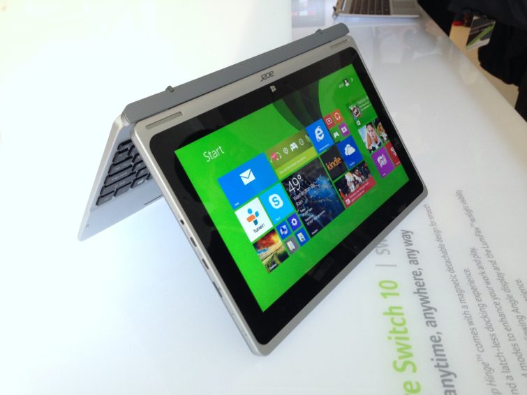 Image 3 : Aspire Switch 10 : tablette hybride/PC à 350 euros