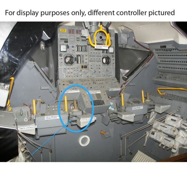 Image 1 : Qui veut s'offrir le joystick qui a posé Apollo 15 sur la Lune ?