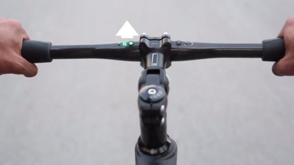 Image 3 : Vanhawks : le vélo connecté pour pédaler en toute sécurité