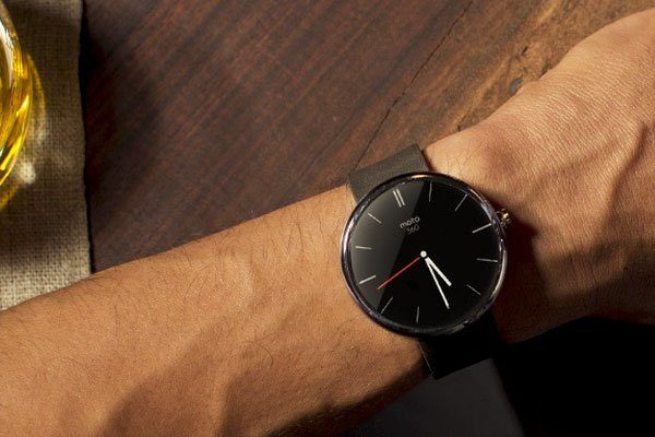 Image 1 : Android Wear : les horloges pourront bientôt être personnalisées
