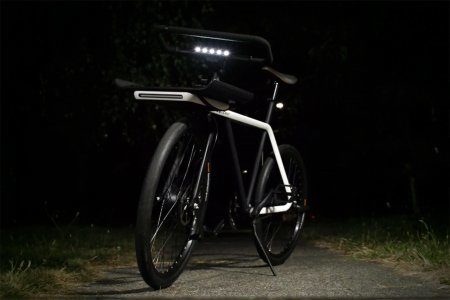 Image 3 : Denny, un concept-bike électrique à vitesse automatique