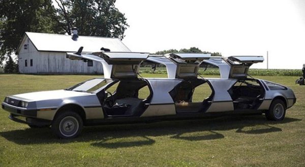 Image 2 : Retour vers le Futur : la DeLorean dans tous ses états