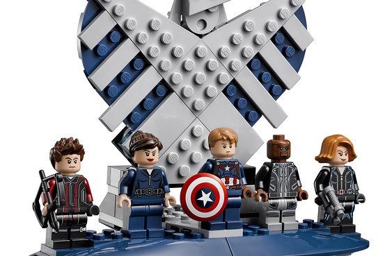 Image 4 : Marvel : le vaisseau du SHIELD refait avec 3000 briques de Lego