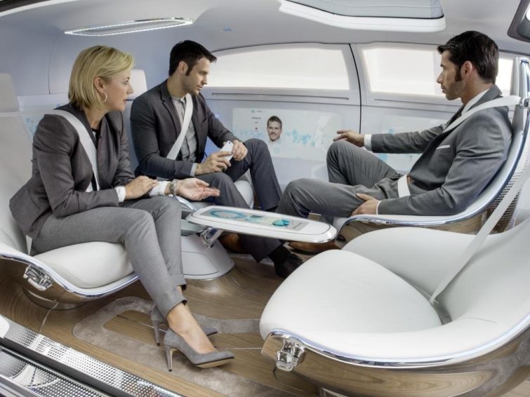 Image 2 : [CES 2015] F015, la voiture autonome de luxe vue par Mercedes