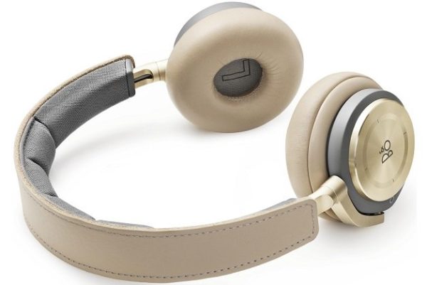 Image 1 : BeoPlay : Bang & Olufsen présente une enceinte et un casque Bluetooth