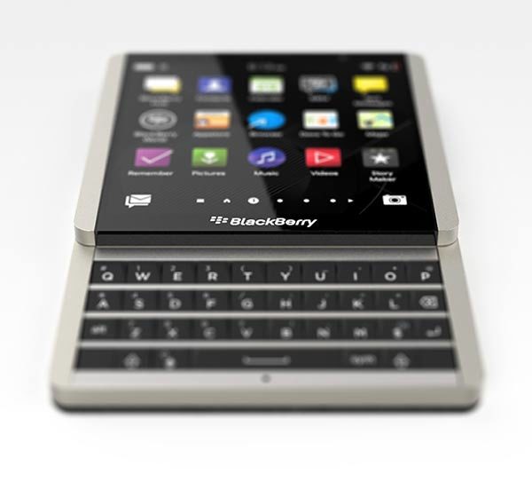 Image 4 : BlackBerry L, un concept de smartphone carré et coulissant