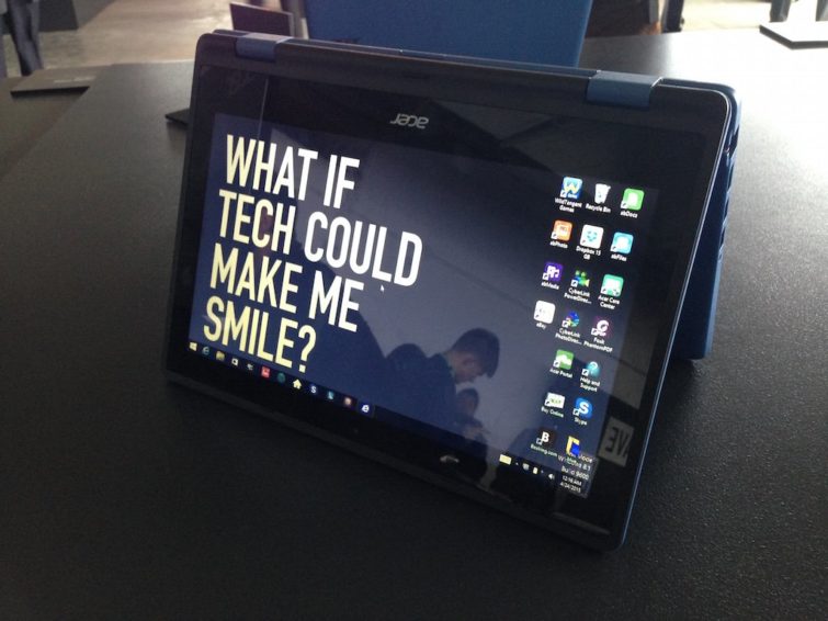 Image 2 : Acer Aspire R11 : le PC d'entrée de gamme à 360°