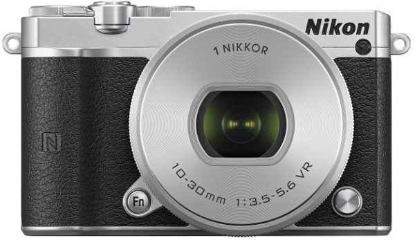 Image 1 : Nikon 1 J5 : un nouvel hybride capable de filmer en 4K