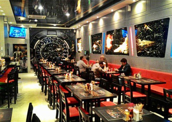 Image 4 : Manger dans un restaurant Star Wars, ça vous tente ?