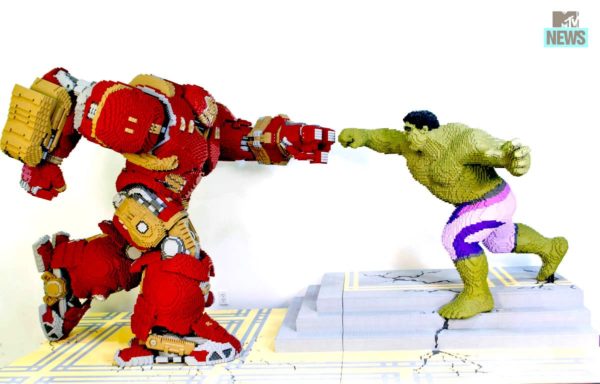 Image 1 : Lego : Hulk vs. Hulkbuster, l'affrontement en taille réelle