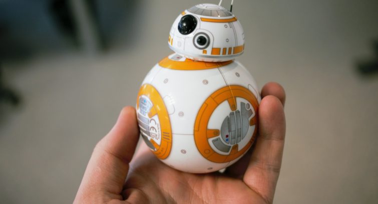 Image 7 : [Test] BB-8 de Sphero : faut-il craquer pour le robot de Star Wars ?