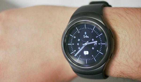 Image 3 : [Test] Samsung Gear S2 : faut-il craquer pour la montre connectée ?