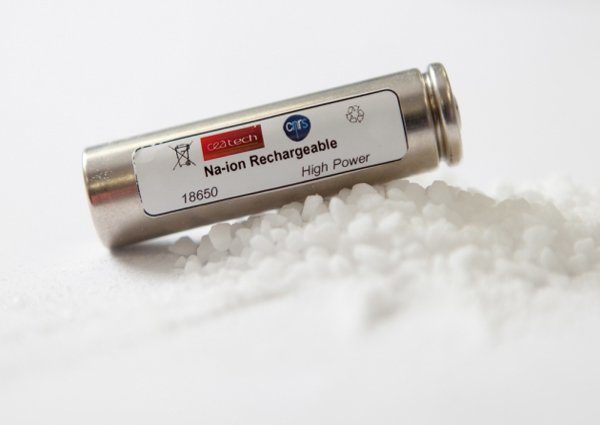 Image 1 : Des chercheurs français inventent la batterie qui fonctionne au sel