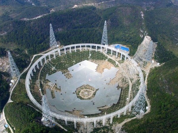 Image 1 : La Chine veut construire le plus grand télescope du monde