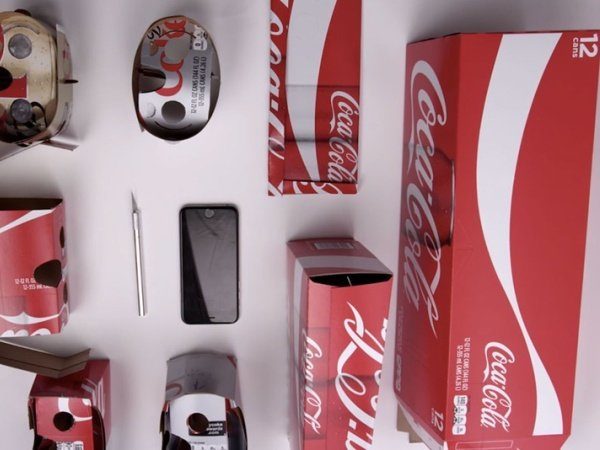 Image 1 : Comment fabriquer un casque VR avec un carton de Coca Cola