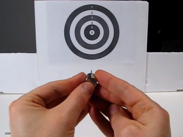 Image 1 : Le jeu de fléchettes magnétiques à fabriquer soi-même