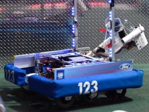 Image 2 : FIRST : la plus grande compétition américaine de robots