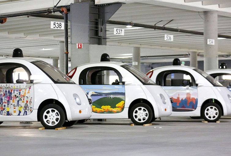 Image 1 : Voiture autonome : la Google car ne vous percutera pas, elle vous scotchera