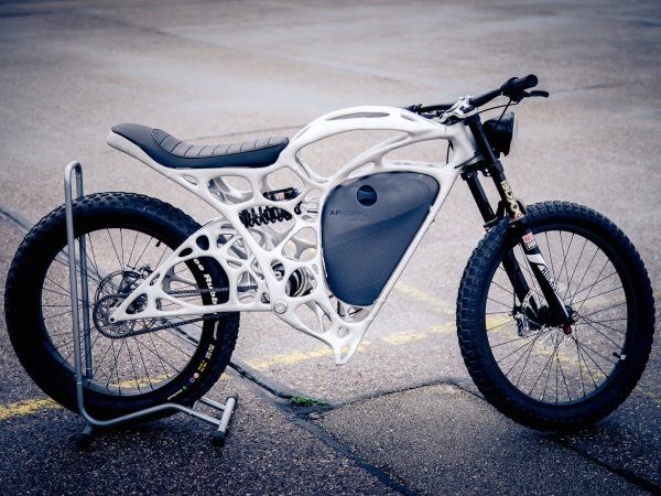 Image 1 : La première moto imprimée en 3D coute 50 000 euros