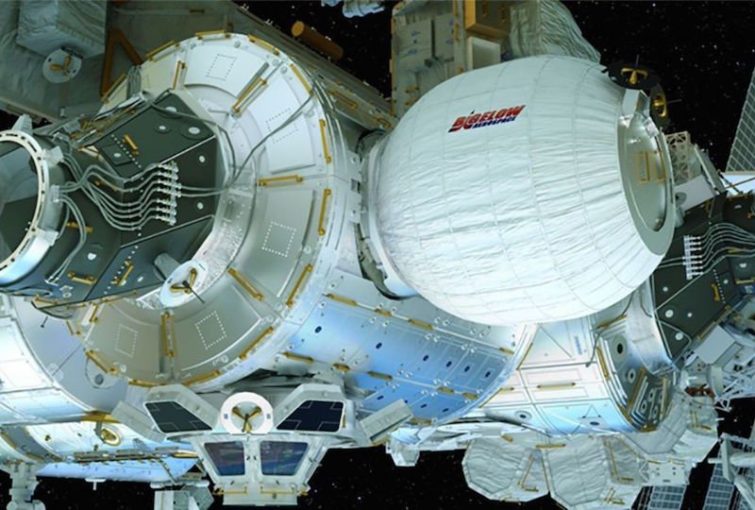 Image 1 : La NASA a installé le premier module gonflable de l’ISS