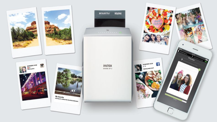 Image 1 : Fujifilm lance l’instax Share SP-2, l'imprimante de poche pour Facebook et Instagram