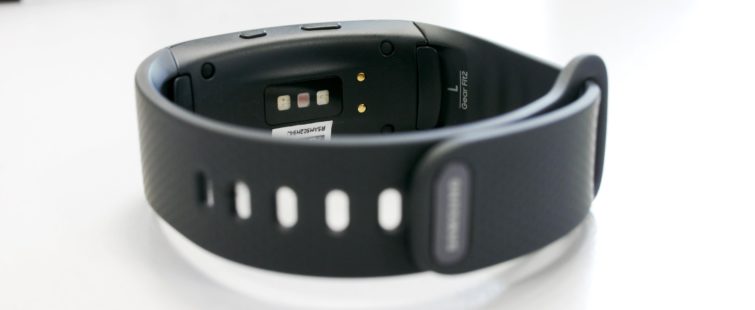 Image 5 : [Test] Gear Fit2 : faut-il craquer pour le bracelet hyper-connecté de Samsung ?