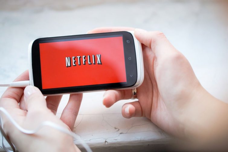 Image 1 : Netflix pourrait lancer prochainement un mode hors connexion