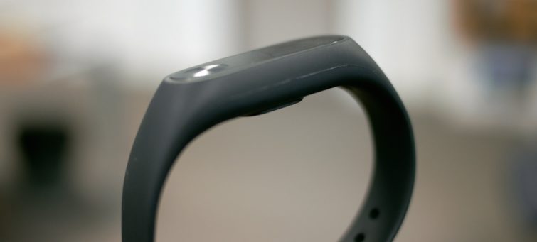 Image 8 : [Test] Mi Band 2 : que vaut le bracelet de Xiaomi à moins de 50 € ?