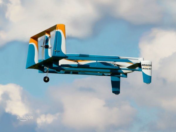 Image 2 : Amazon veut utiliser les lampadaires pour recharger ses drones