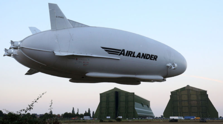 Image 1 : Le plus gros aéronef au monde a pris son envol pour la toute première fois