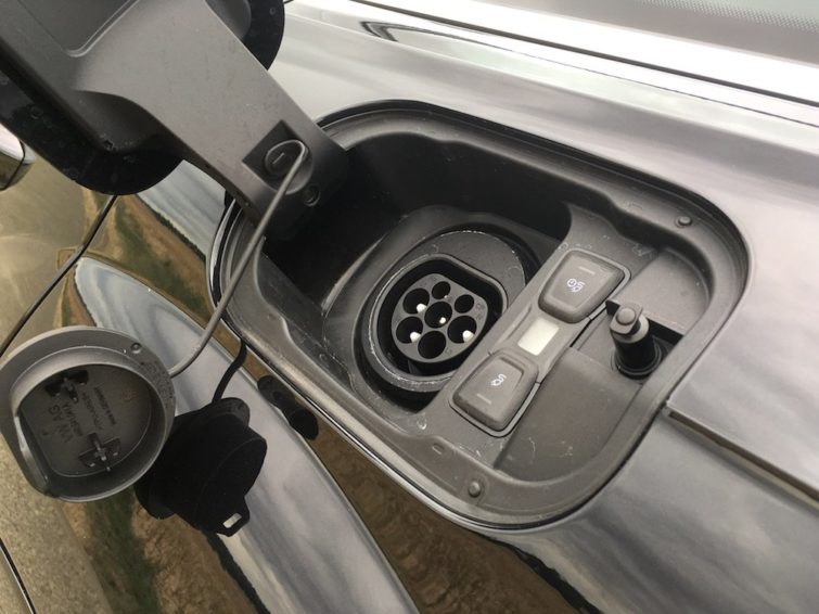 Image 5 : [Prise en main] Q7 e-tron : on a essayé le SUV électrique d'Audi
